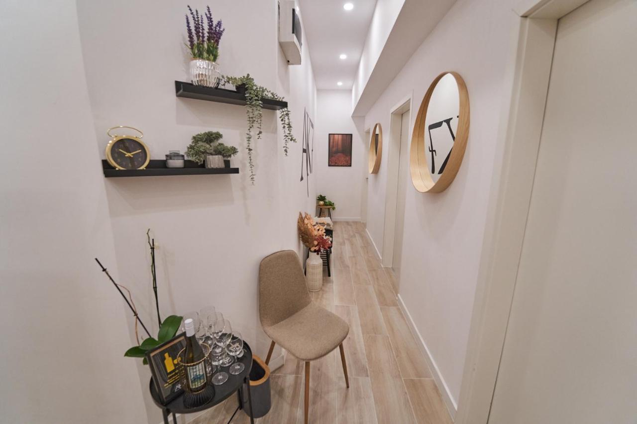 Ak7 Boutique Suites ブダペスト エクステリア 写真