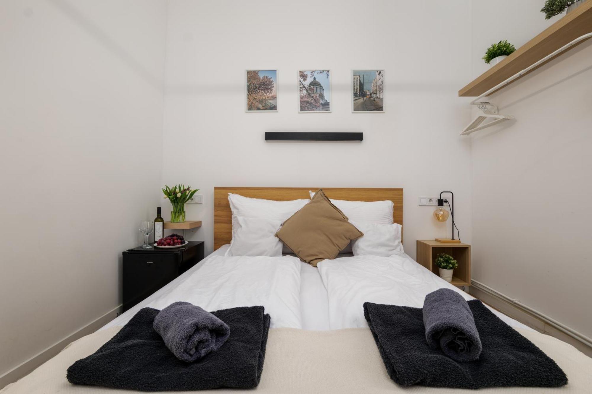 Ak7 Boutique Suites ブダペスト エクステリア 写真
